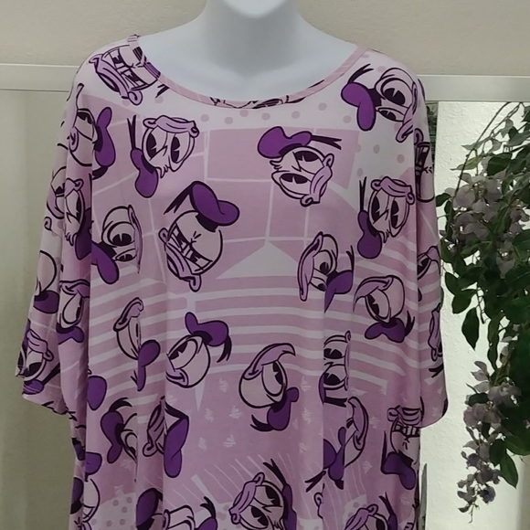 LLR Disney Donald Duck Irma Tunic Top-0410 - Picture 1 of 11